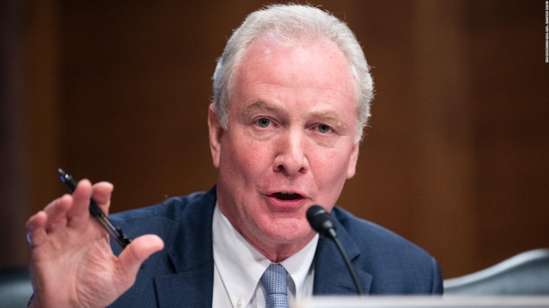 Van Hollen Reveals Shocking Details After Meeting Wrongfully Deported Maryland Man in El Salvador Prison