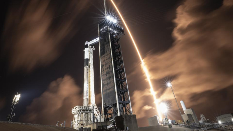 What Just Launched? SpaceX Surprises With Back-to-Back Rocket Launches—Here’s What We Know