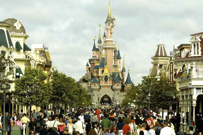 Disney’s Next Castle? What’s Really Coming to Yas Island, Abu Dhabi