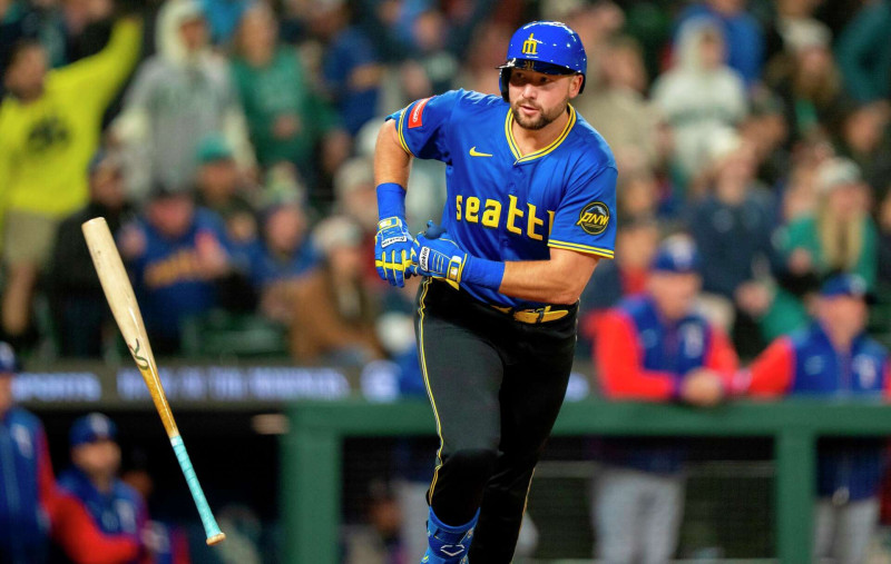 Mariners Look to Extend Hot Streak Against Rangers – Can Cal Raleigh Keep It Going?