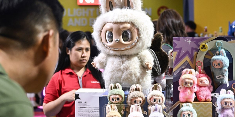 Pop Mart’s Labubu Craze—Why Collectors Are Racing for the Latest Drop