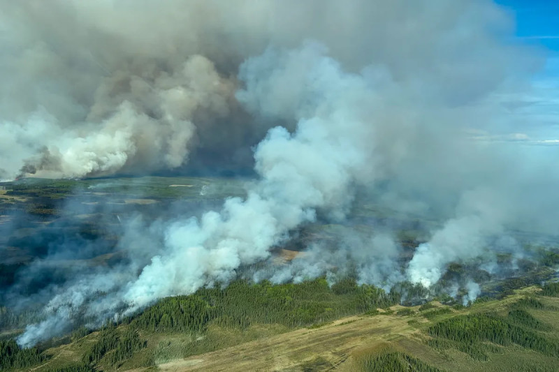 What’s Behind the Haze? Wildfire Smoke Sends Air Quality Plummeting Across Michigan
