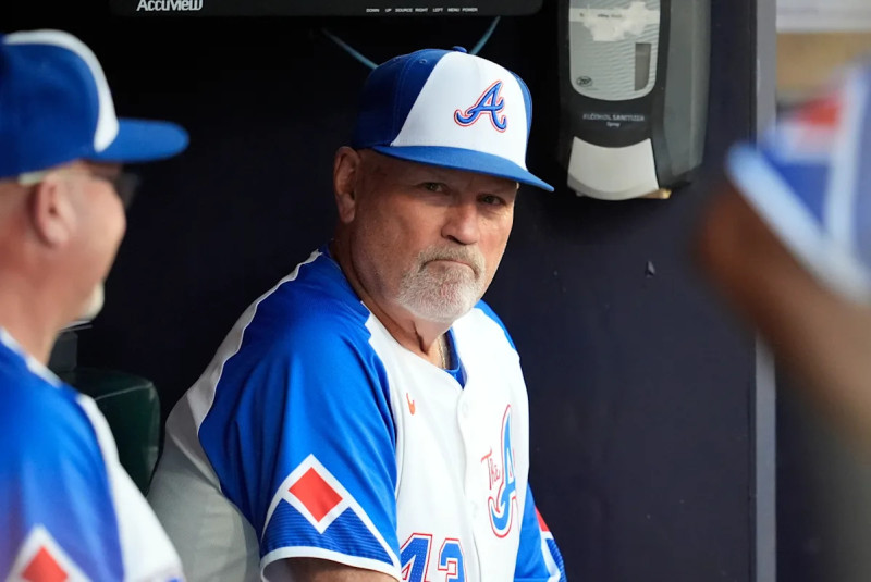 Braves Bid Farewell to Snitker as DeRosa Looms in Managerial Hunt