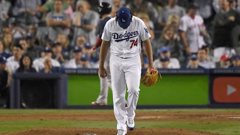 Dodgers Crush Reds in Playoff Thriller: Stats, Stars, and What's Next