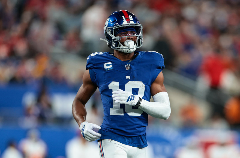 Week 5 Fantasy Buzz: Defense Rankings, QB Starts and Slayton's Rise