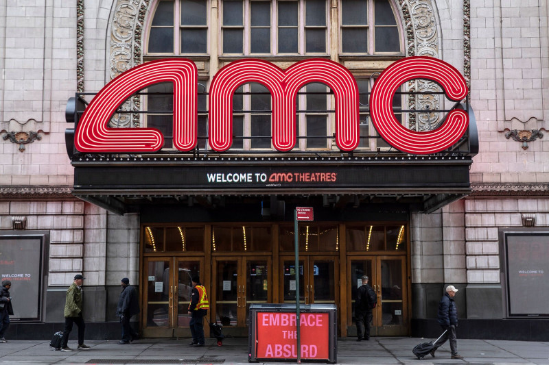 AMC Theaters Hit by Nationwide App Outage as Financial Pressures Mount