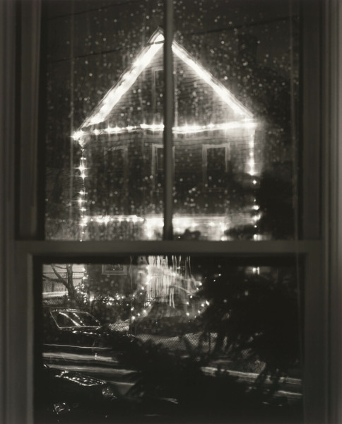 Are Banks Closed on New Year's Eve? And What About the Stock Market?