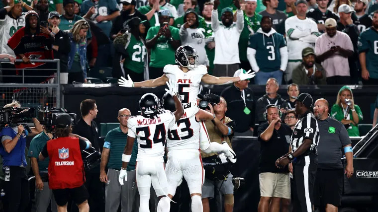 Did the Eagles Win Last Night? A Detailed Look at the Monday Night Football Showdown