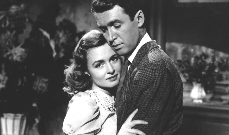 Donna Reed's Timeless Legacy in 'It's a Wonderful Life'