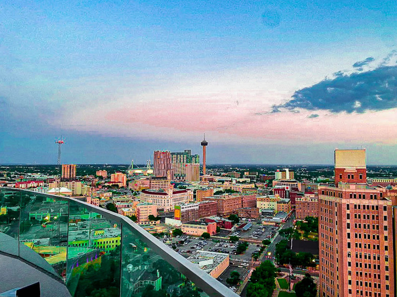 Weather Comparisons: Houston vs. San Antonio