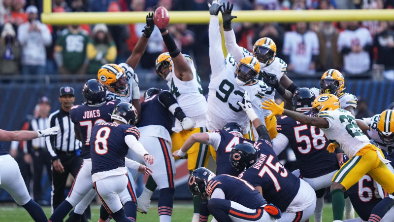 Chicago Bears Triumph in Thrilling Playoff Victory