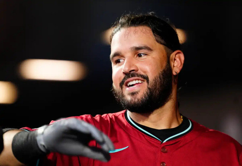 Eugenio Suárez: The Venezuelan Powerhouse and Yankees' Trade Target