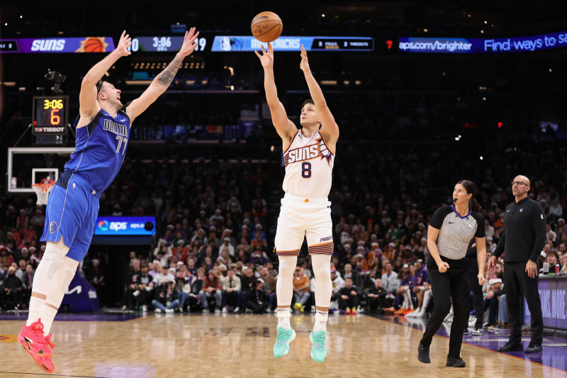 Grayson Allen & the Phoenix Suns - A Clash with Duncan Robinson on January 15, 2026