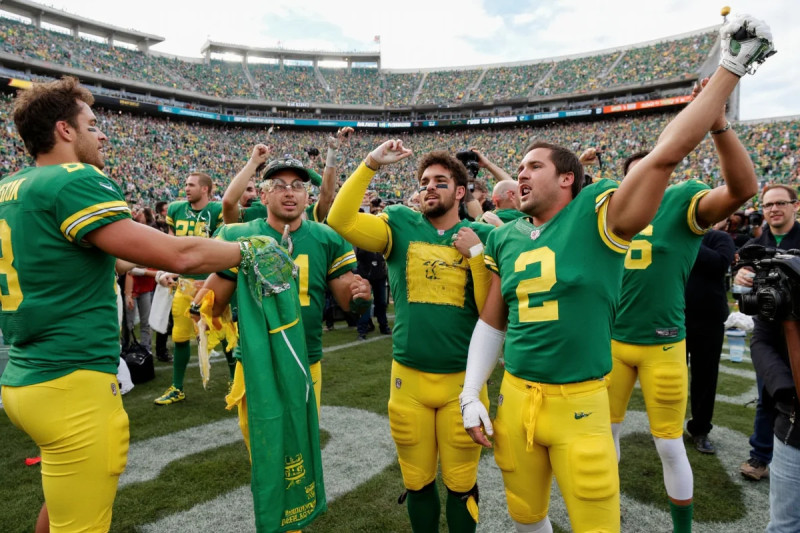 Oregon Football: A Legacy of Near Misses and Resilience