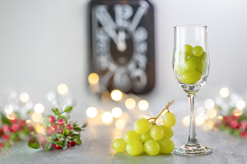 How Many Grapes to Eat in New Year? The Significance of the 12 Grape Tradition