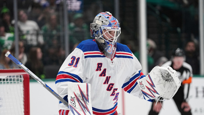 Rangers' Igor Shesterkin Suffers Injury in Game Against the Mammoth