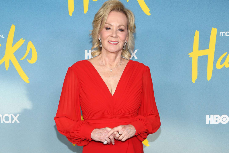 Jean Smart: Unveiling Her Bold Statements and Golden Globes Success