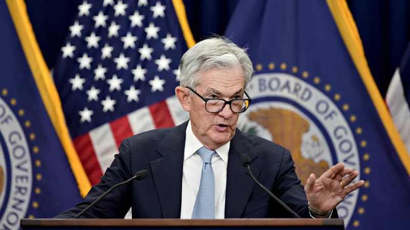 Federal Reserve's Jerome Powell Faces Unprecedented Challenges as Stock Market Reacts