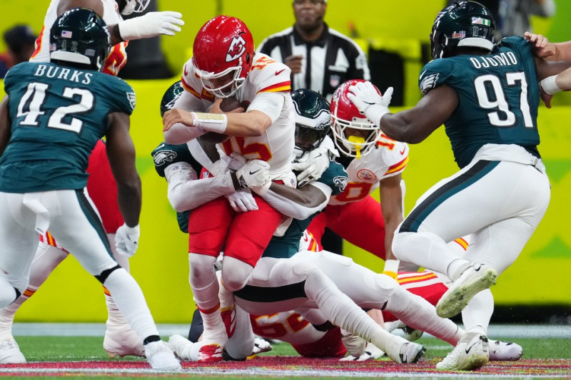 NFL Scores Yesterday: A Look at the Thrilling 2025 Season Finale