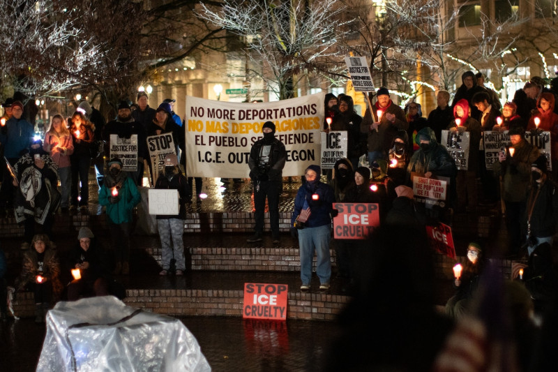 Severe Incident in Portland: Federal Agents Shoot Two People