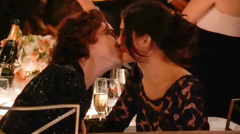 Timothée Chalamet Shines at 2026 Golden Globes with Kylie Jenner by His Side