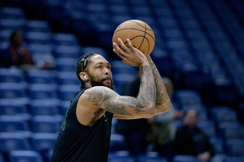 Toronto Raptors' Brandon Ingram Suffers Thumb Injury in Game Against Charlotte Hornets
