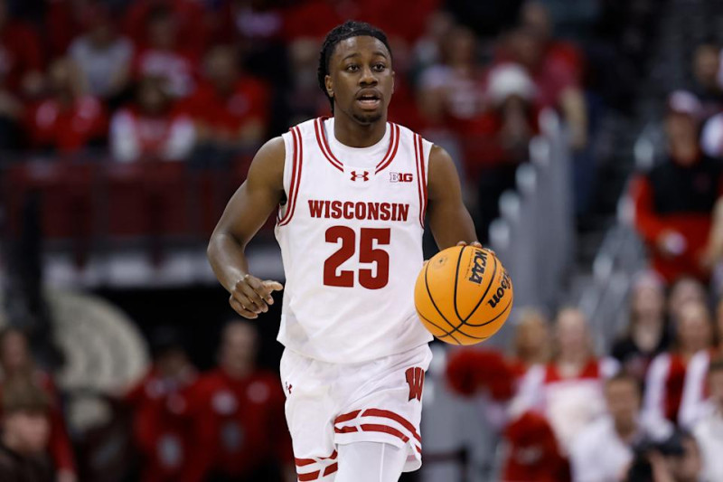 Michigan's Unbeaten Run Ends: Wisconsin Badgers Deliver a Historic Upset