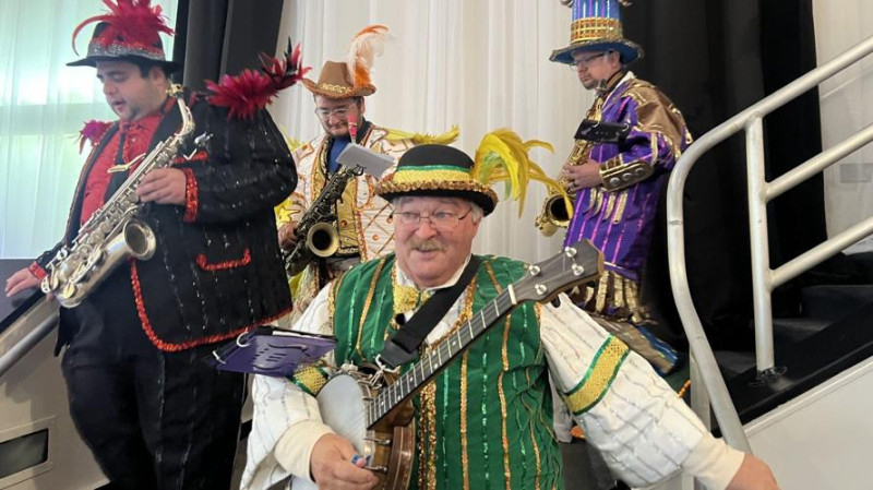 WFMZ TV Mummers Parade Live Updates