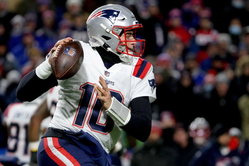 Patriots Secure Dominant Victory in AFC Wild Card Game