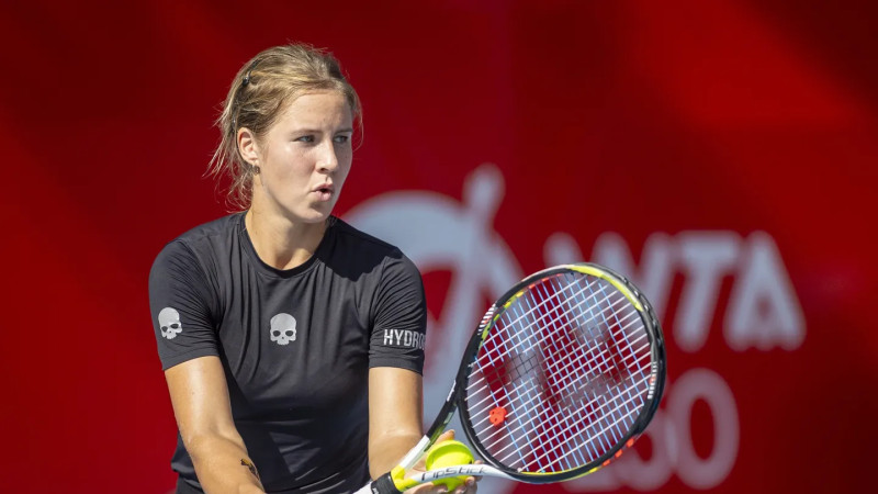 Anastasia Zakharova's Australian Open Showdown: A Close Call Against Jessica Pegula