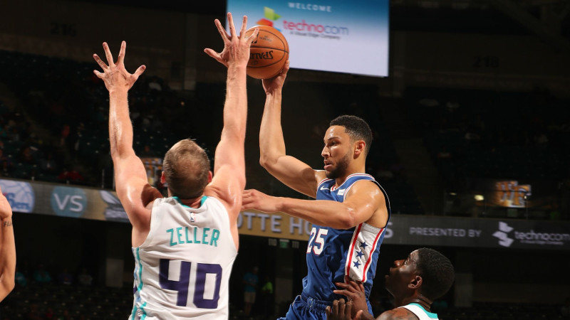 Seven Sixers Clash with Hornets in Crucial Eastern Conference Showdown