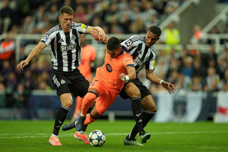 Barcelona Edge Newcastle in Thrilling Champions League Clash