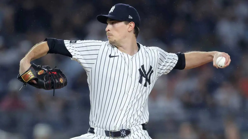 Yankees Crush Giants in Opening Day Thriller
