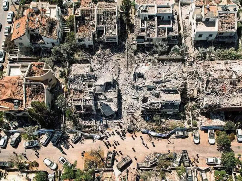 Persian Gulf Turmoil: Iran's Retaliation Over South Pars Attack and Israel's Response