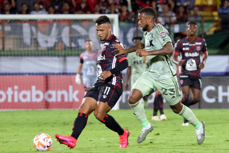 LAFC and LD Alajuelense Clash in Thrilling Concacaf Champions Cup Showdown