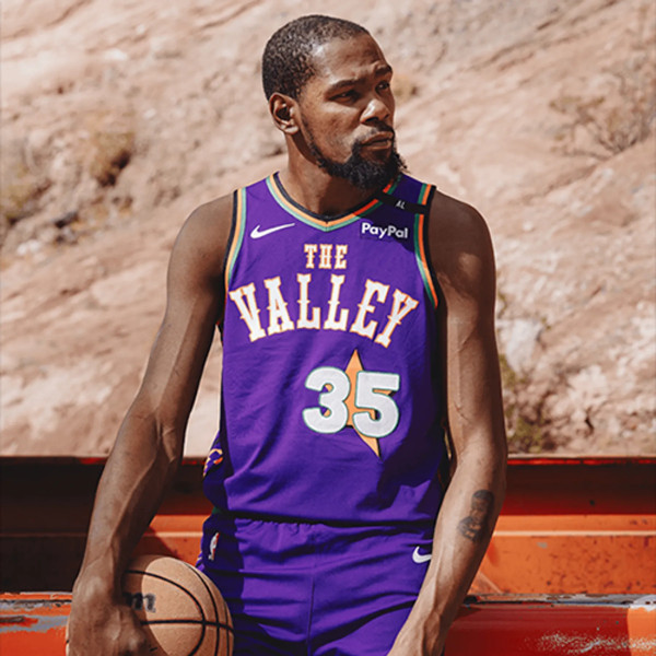 Phoenix Suns Riding the Wave of Wins as the Toronto Raptors Face Off