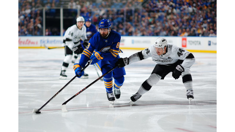 Sabres' Hot Streak Continues with 4-1 Victory Over Kings
