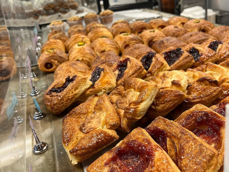 The Croissanterie: A Local Bakery-Cafe Phenomenon in Arkansas