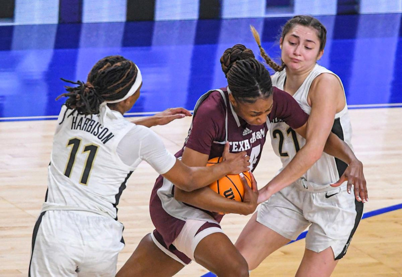 Vanderbilt University Women's Basketball Stuns High Point in March Madness Opener
