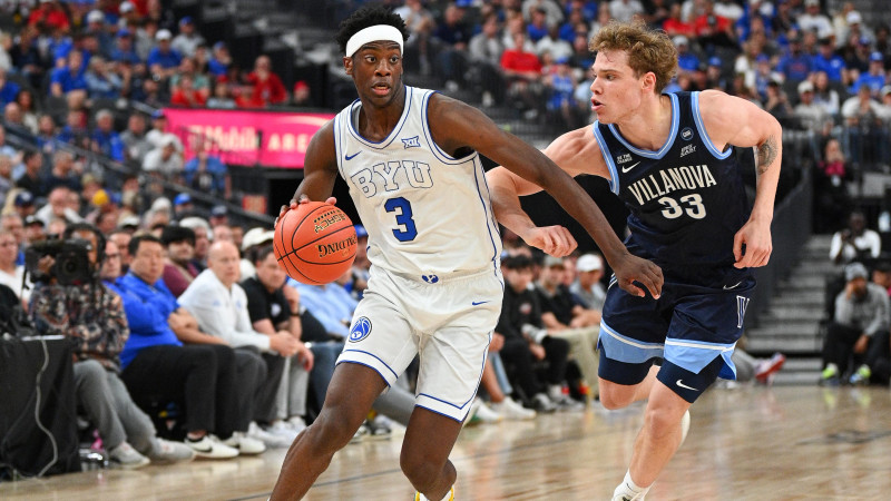 Utah State Stuns Villanova in Intense March Madness Clash