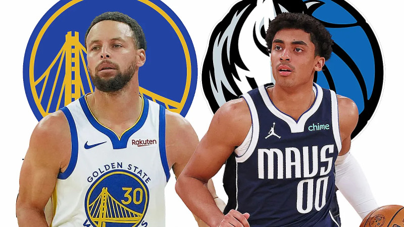 The Warriors vs Mavericks Showdown: A Battle for Playoff Hopes