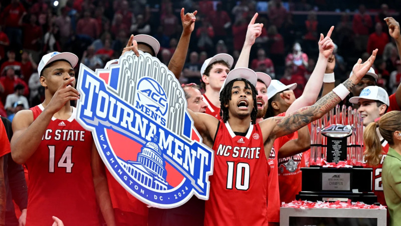 Witnessing the Clash: NC State Wolfpack vs. Texas Longhorns in March Madness