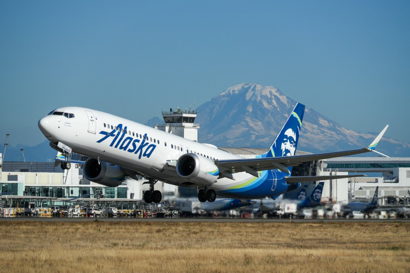 The Sky's the Limit: Alaska Air Soars into 2026 with Bold Moves