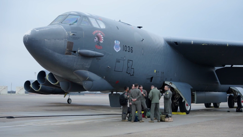 B-52 Bomber: Iconic Aircraft Continues to Soar