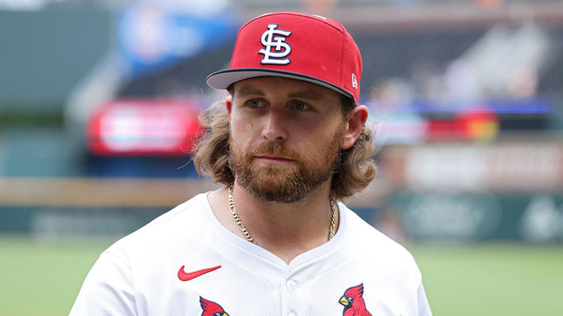 Brendan Donovan's Injury Casts Shadow Over Mariners' Loss to Rangers