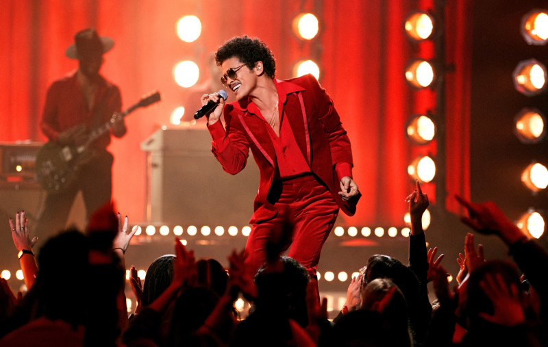 Bruno Mars Rocks Las Vegas with The Romantic Tour Launch