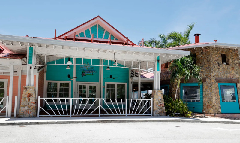 Bahama Breeze Closing: Darden Restaurants Shutters Iconic Chain