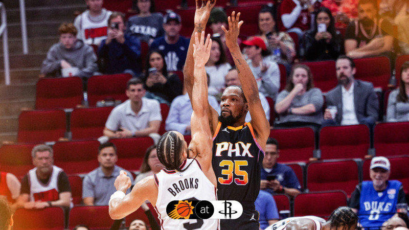 Lakers vs Rockets: Kicking Off with a Knee Injury