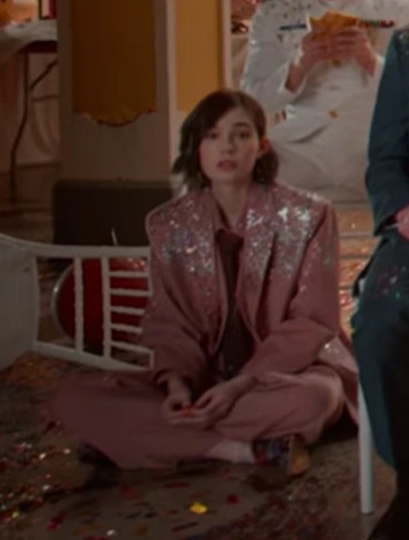 Meet Kelly: The Non-Binary Newcomer in Malcolm in the Middle Revival