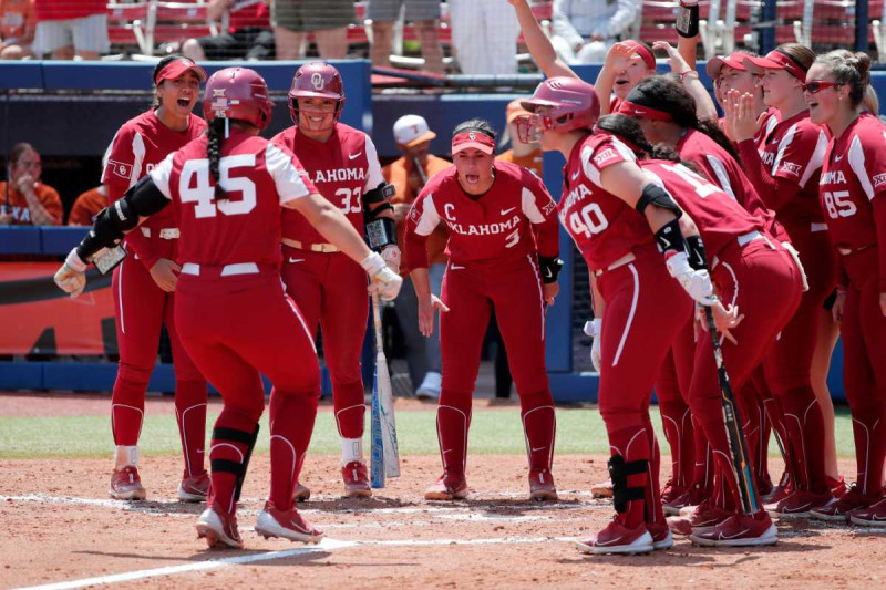 OU Softball Faces Texas in Intense SEC Clash on April 10, 2026